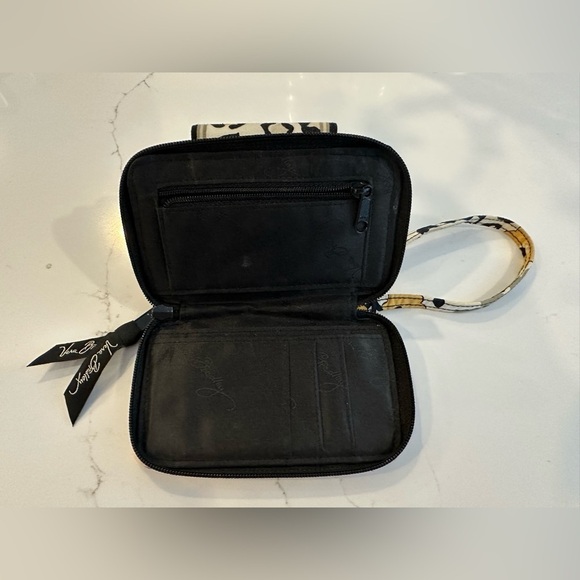 Vera Bradley Yellow black white wallet cloth quilt pattern floral wristlet - Picture 6 of 6